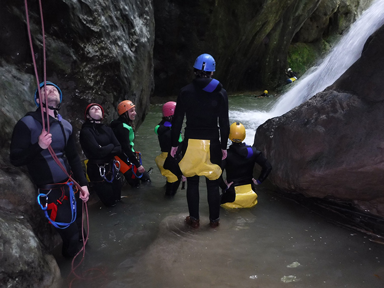 Madmad Canyoning